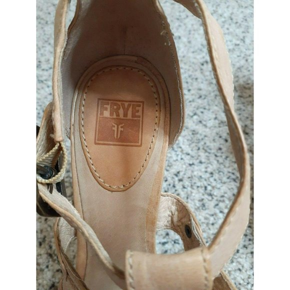 Frye Leather Catrin Trapunto Strappy Heels 9 - Picture 3 of 10
